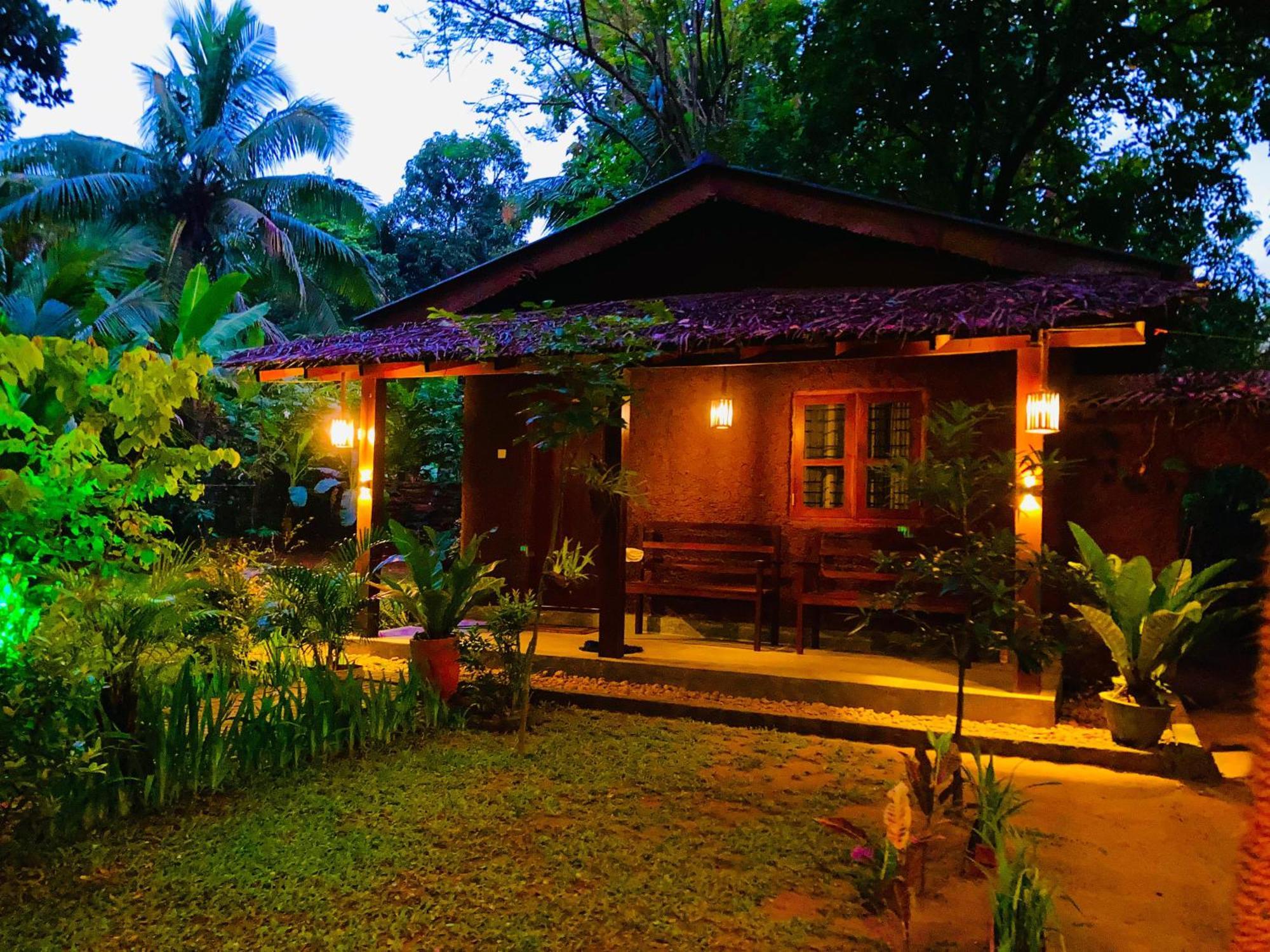 Green Paradise Cottage Udawalawa Udawalawe Exterior photo