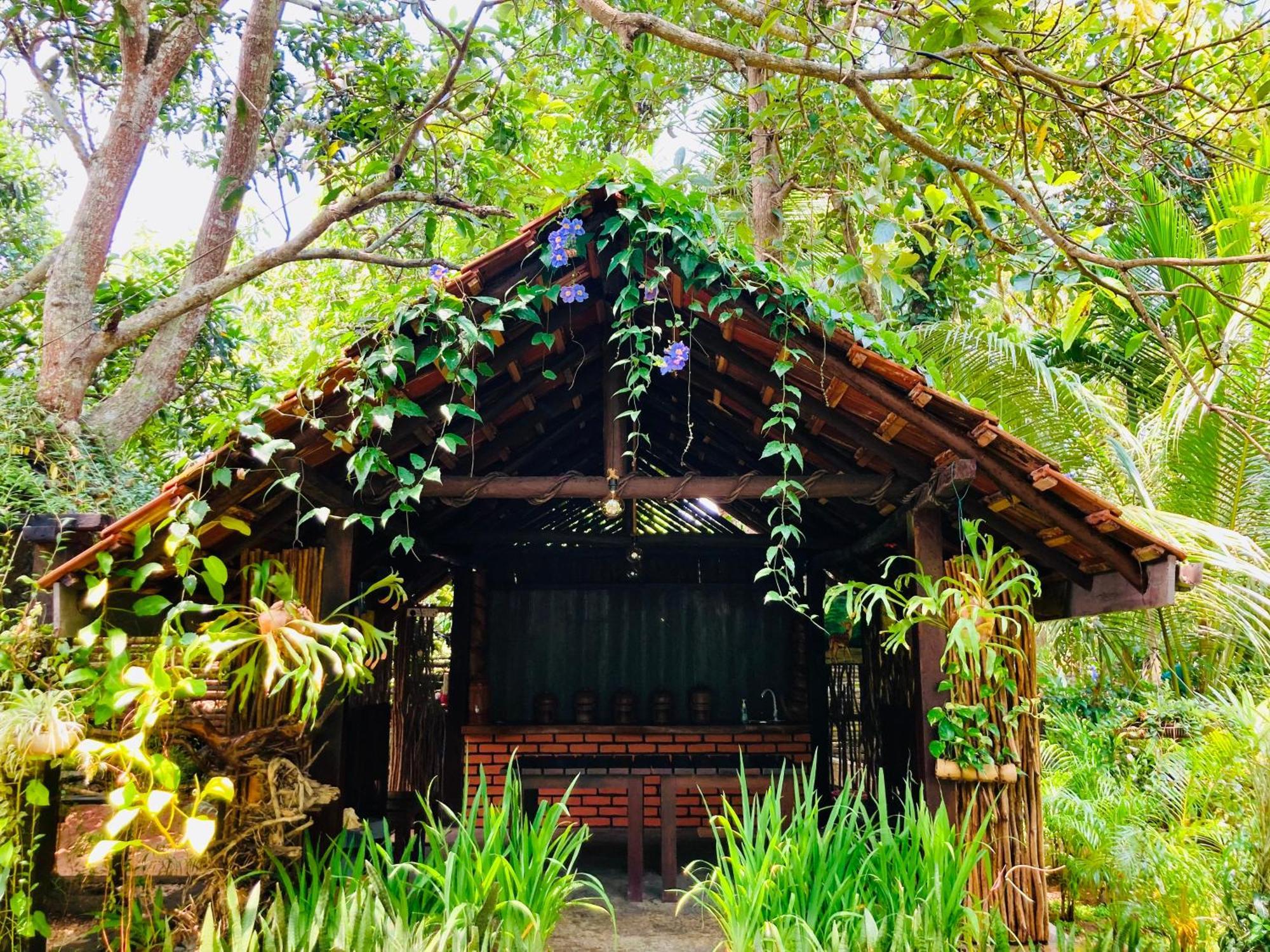 Green Paradise Cottage Udawalawa Udawalawe Exterior photo